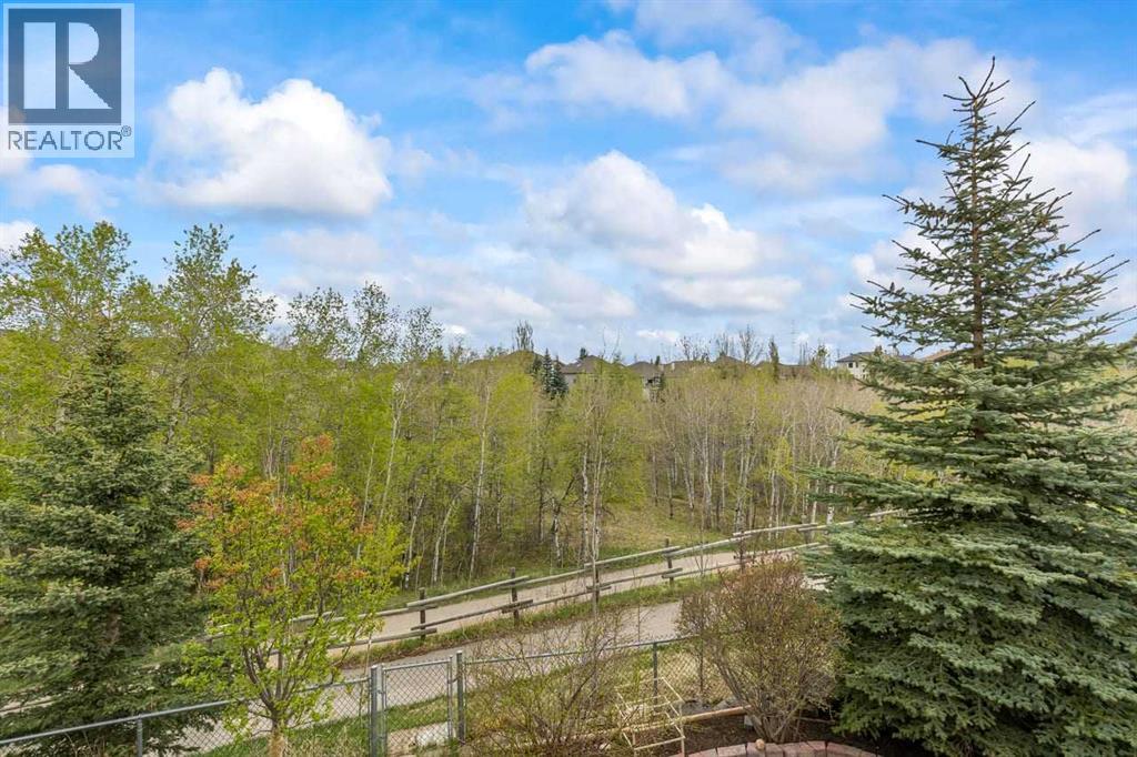 72 Strathlea Place SW - 43