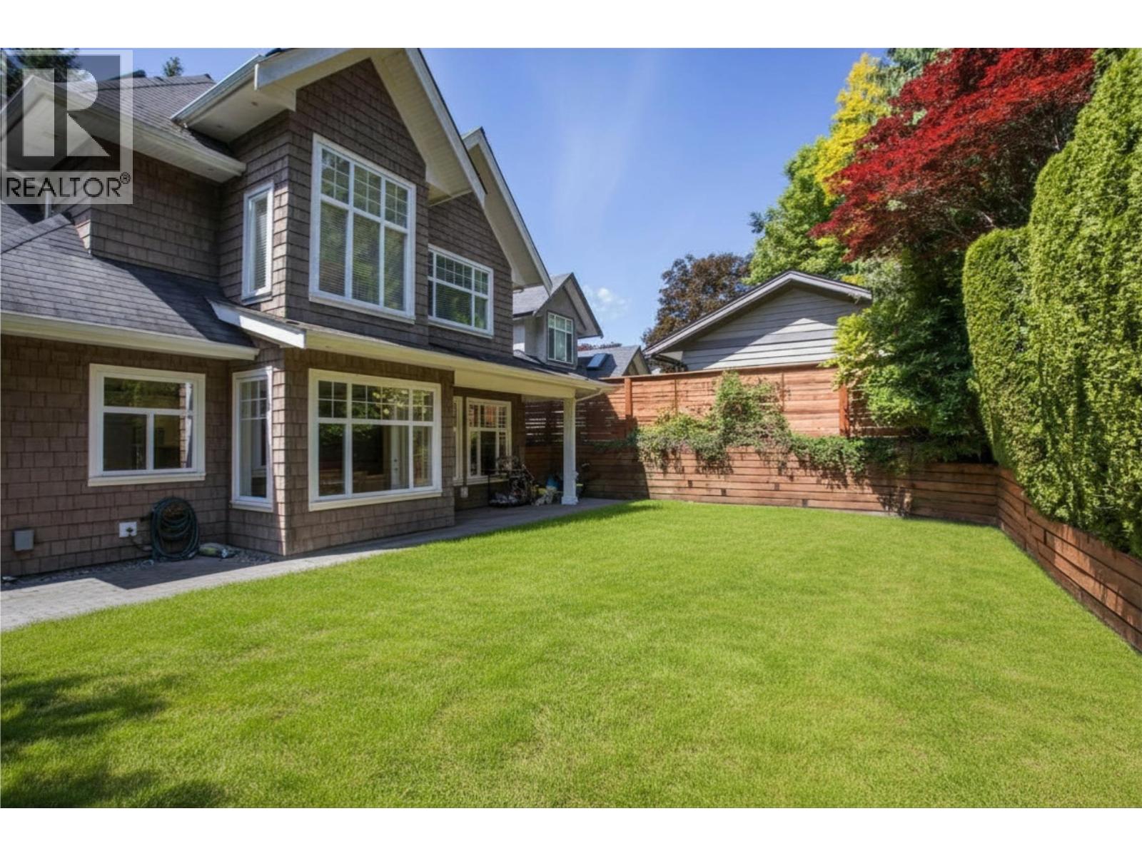 6417 PITT STREET — photo 3