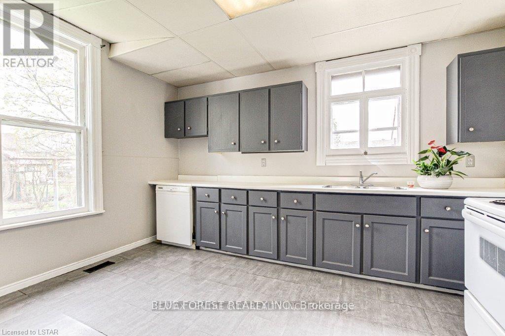 67 ST CATHARINE STREET - 9