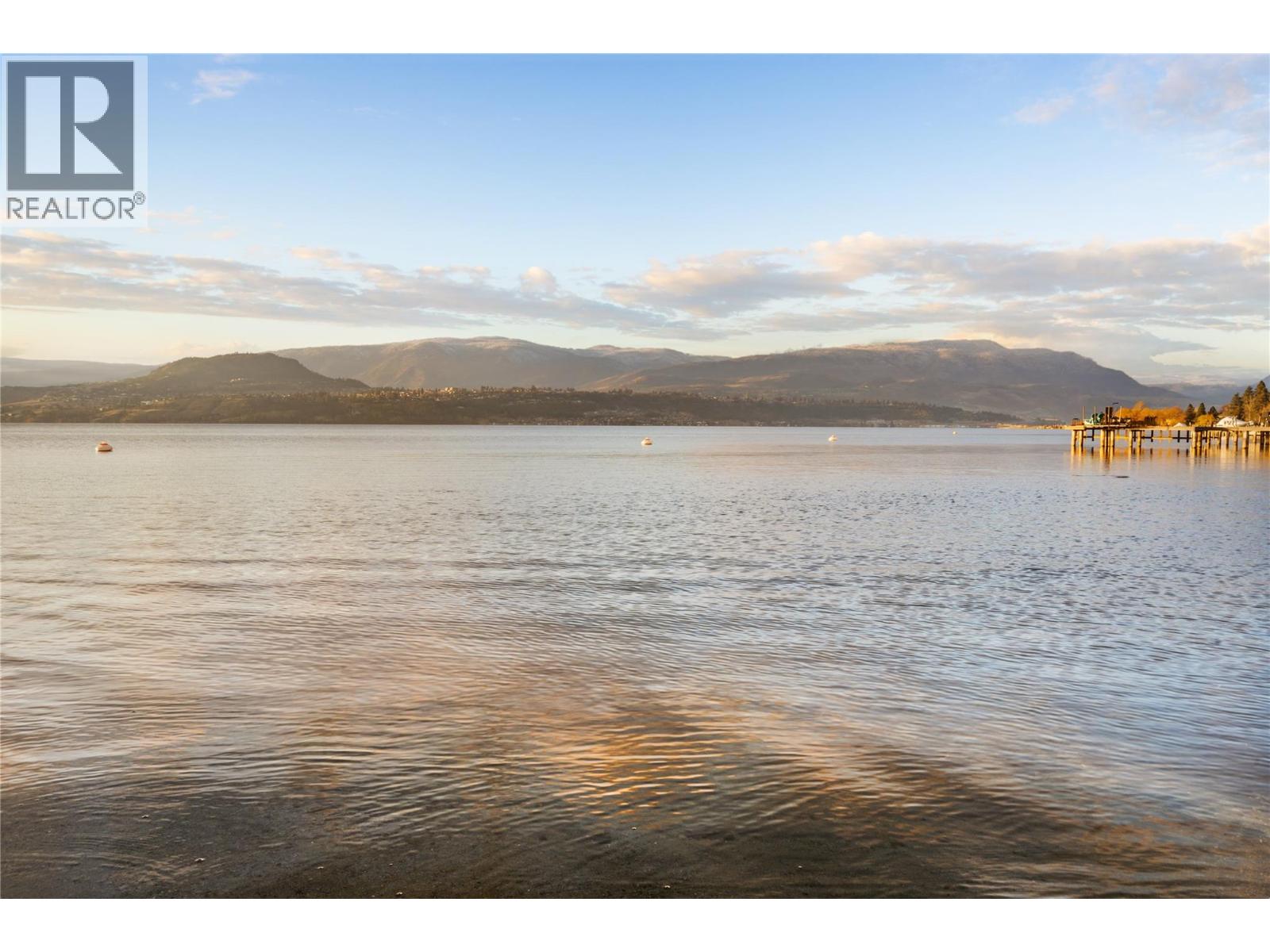 4164 Lakeshore Road - 45