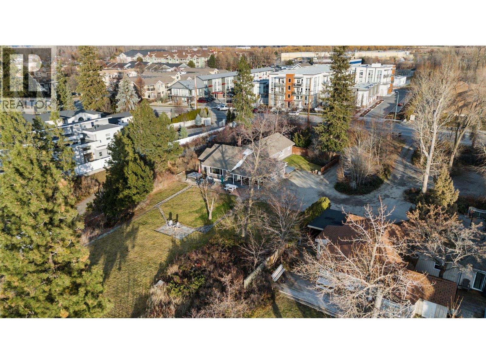 4164 Lakeshore Road - 22