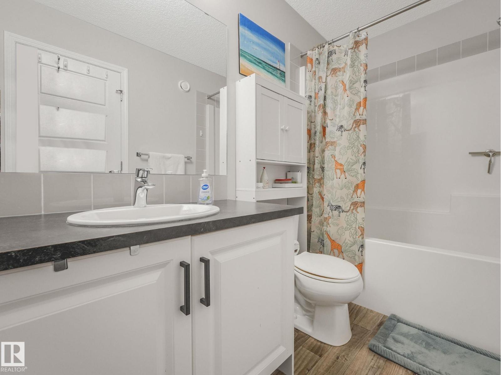9607 225 ST NW - 26