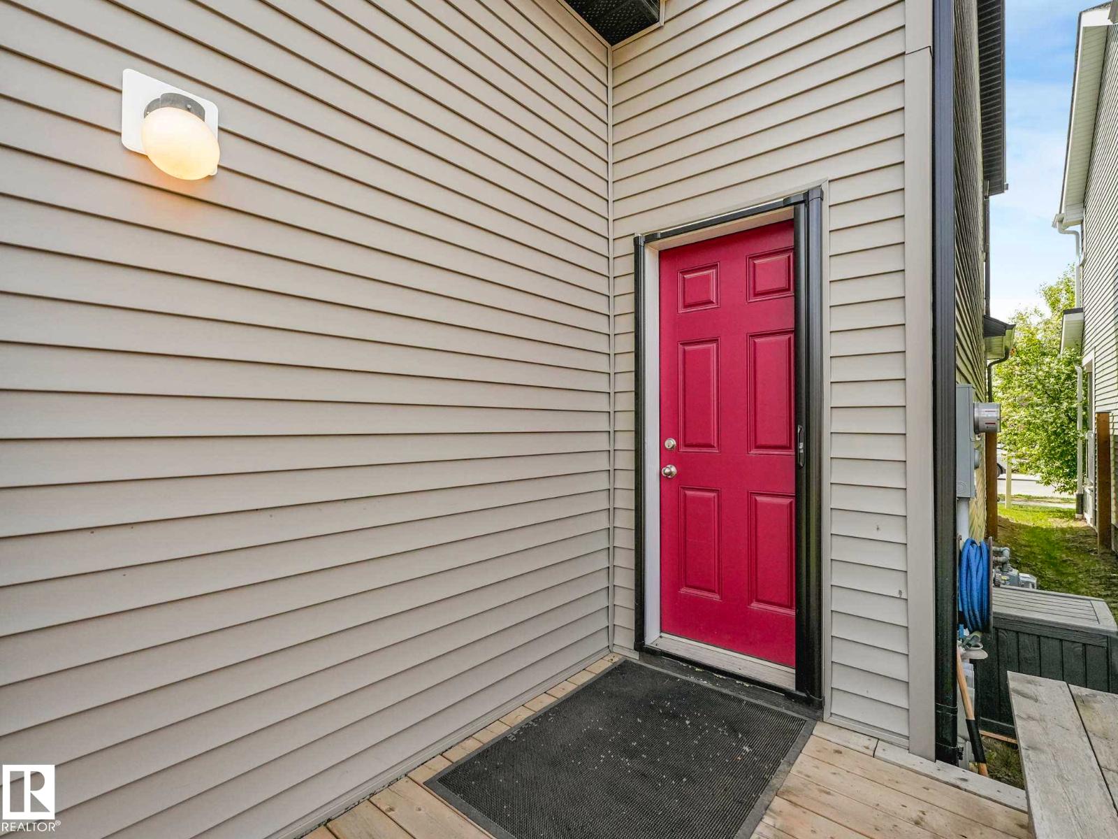 9607 225 ST NW - 53