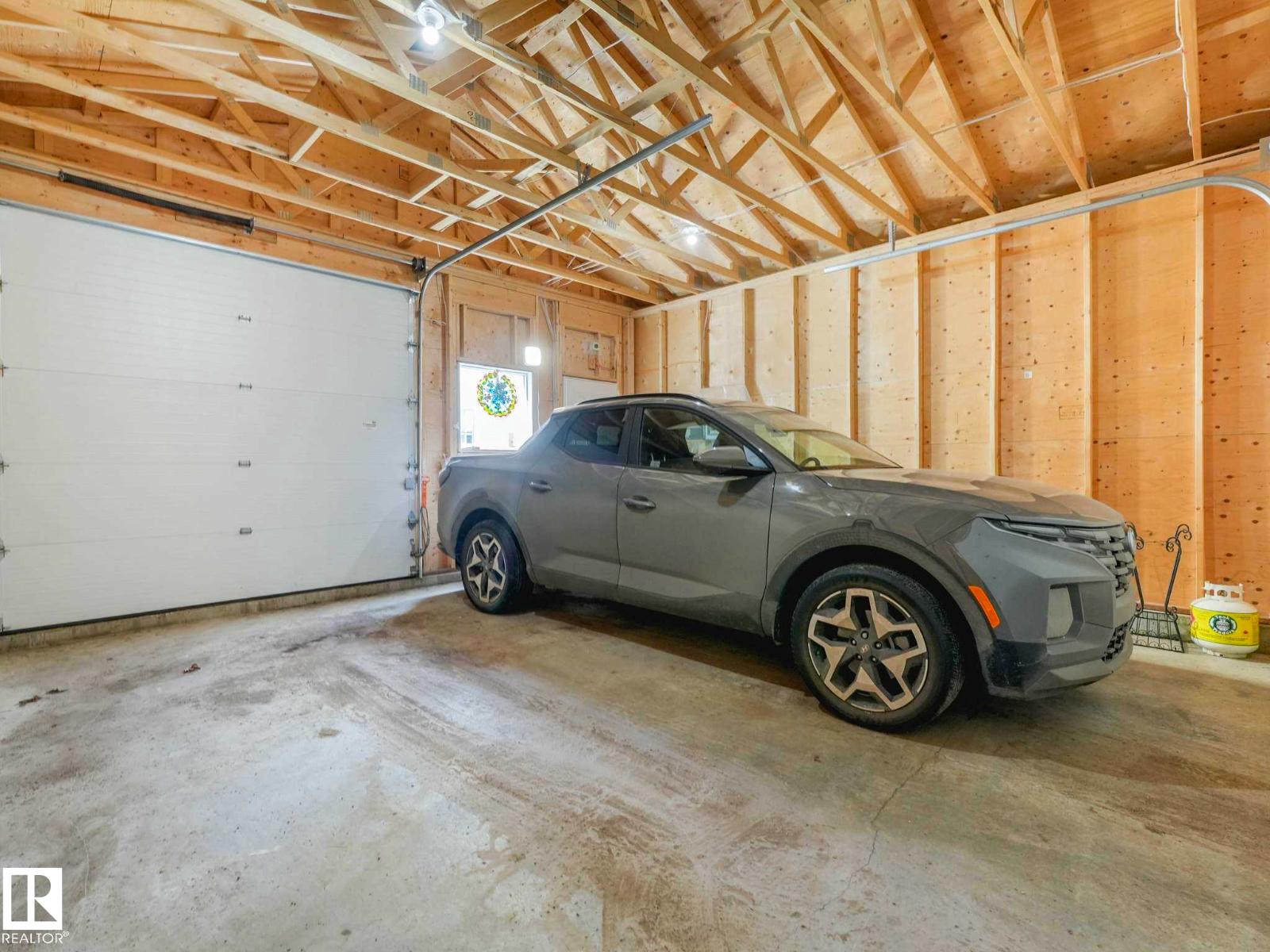 9607 225 ST NW - 58