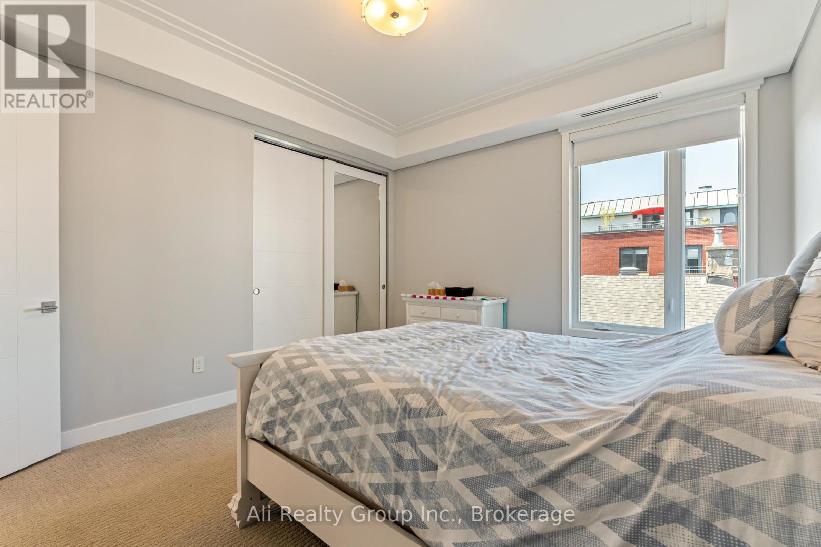 69 DONALD STREET - 30