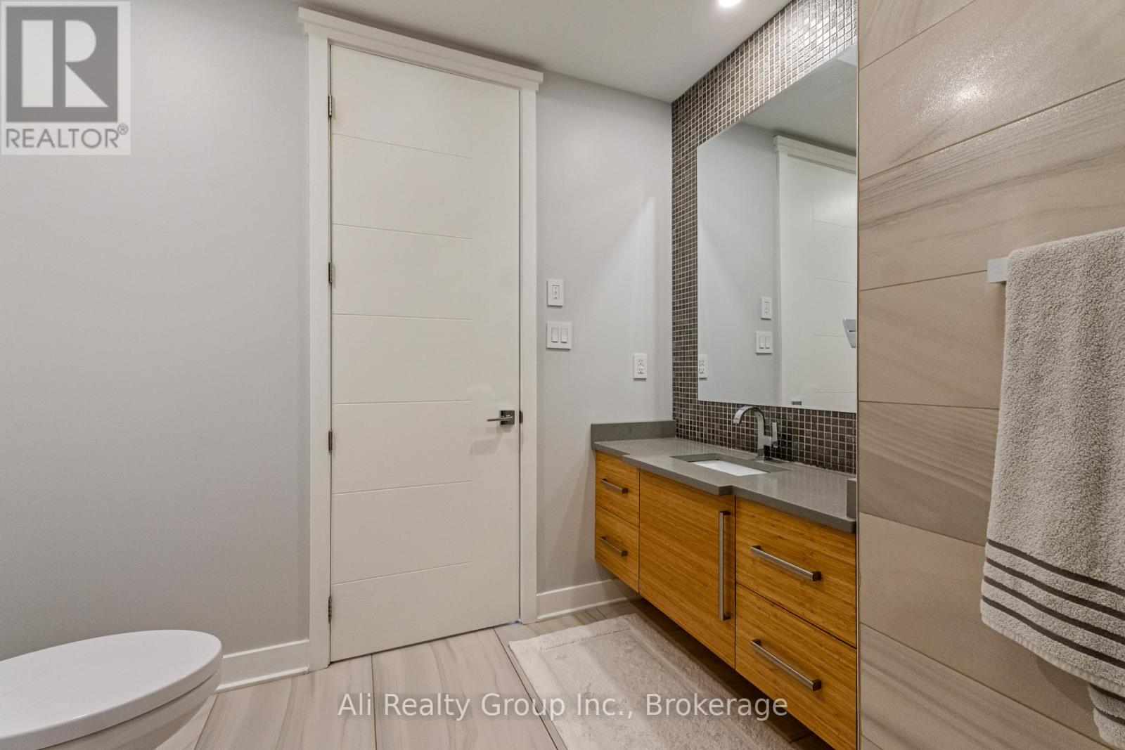 69 DONALD STREET - 33