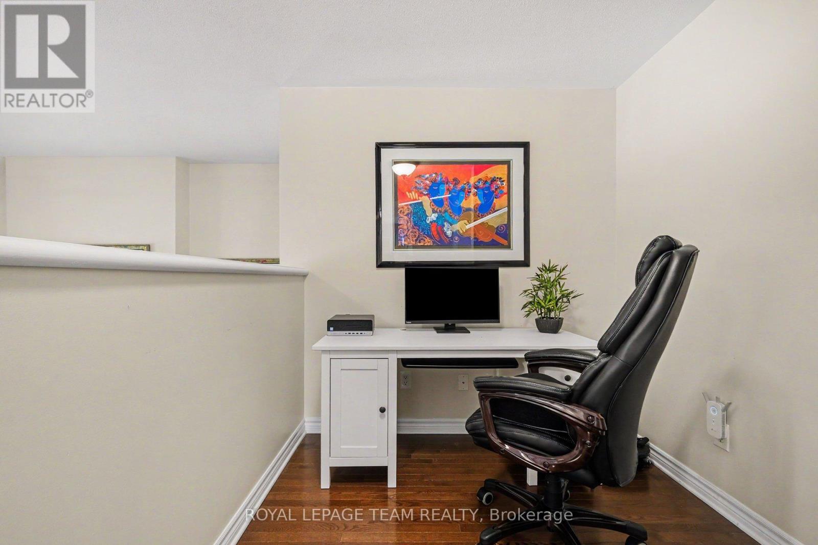518 SHAWONDASEE STREET - 33