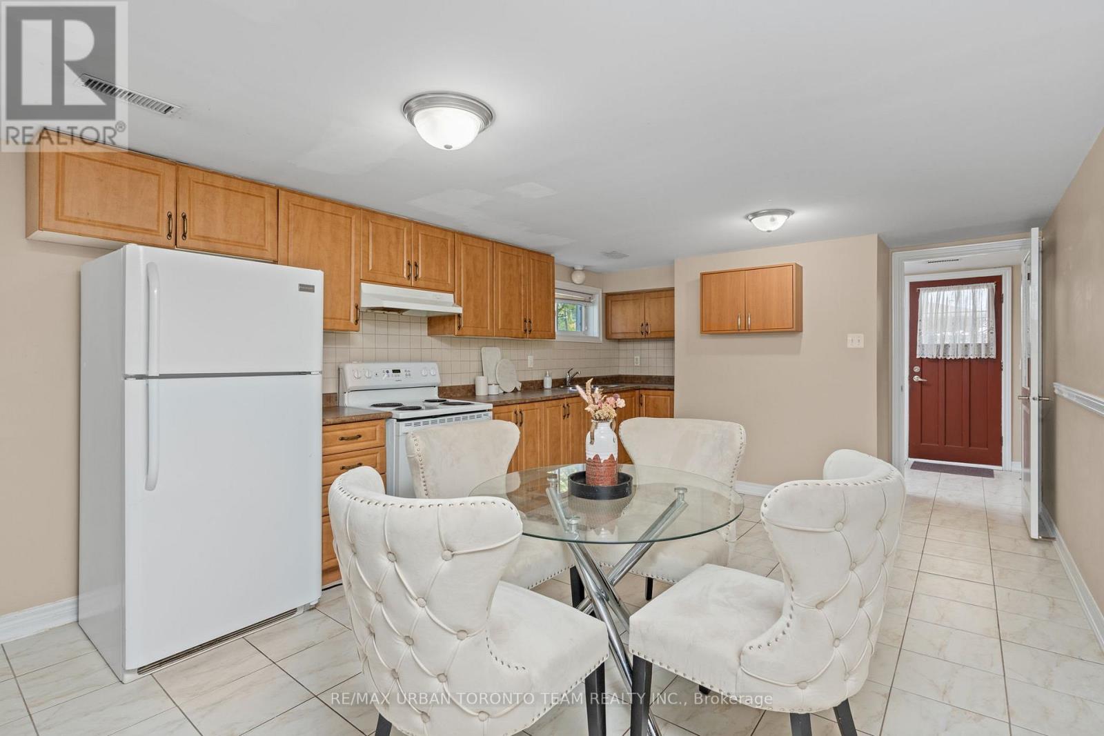 82 BUTTON ROAD - 19