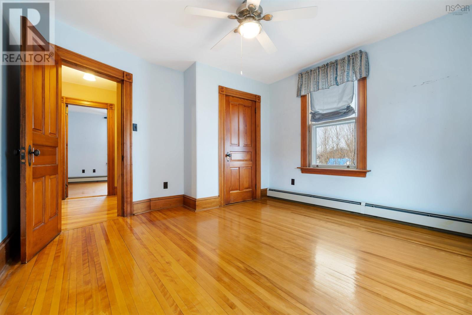 299 Albert Street - 32