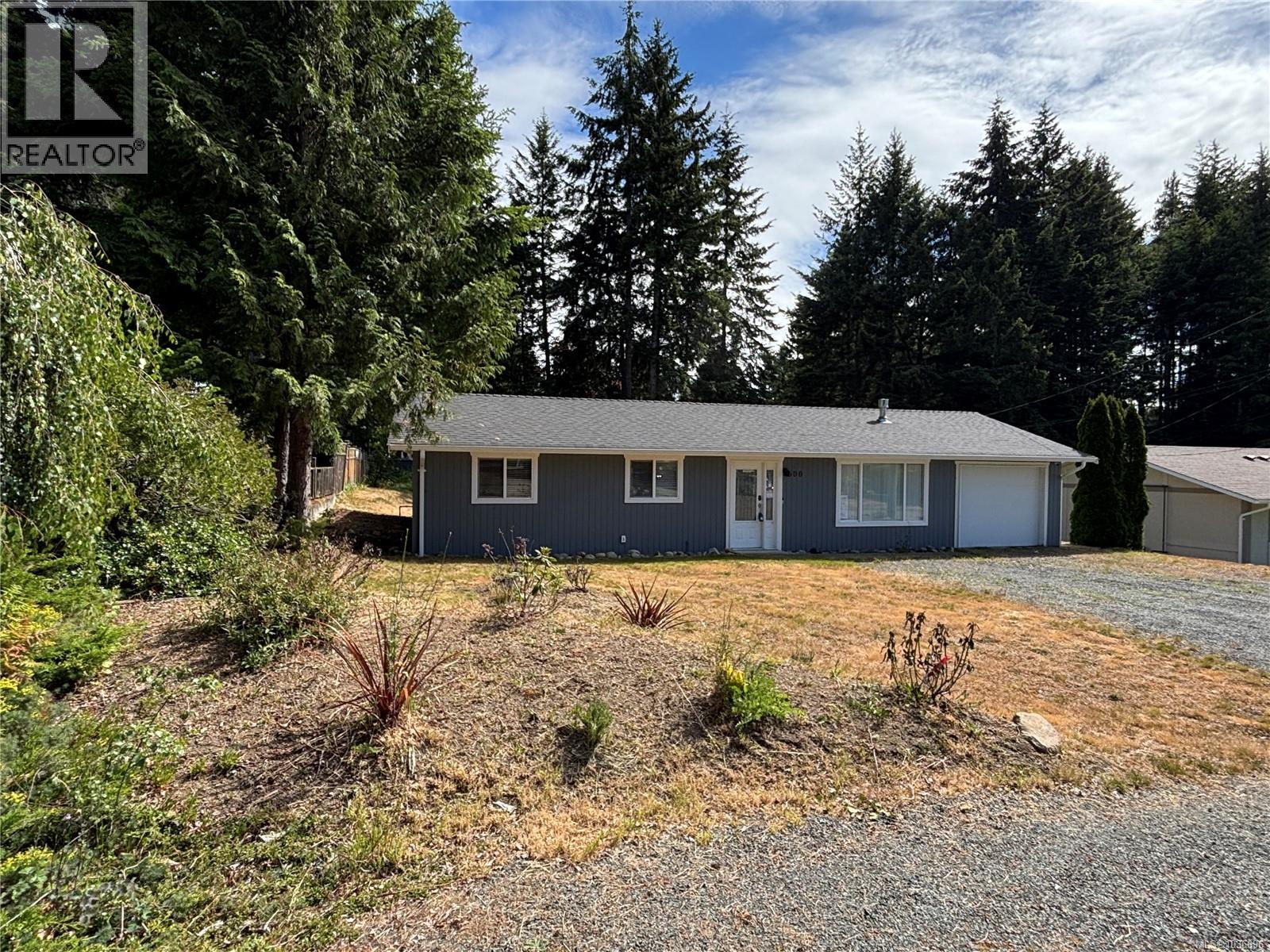 600 Sumac Dr - 11