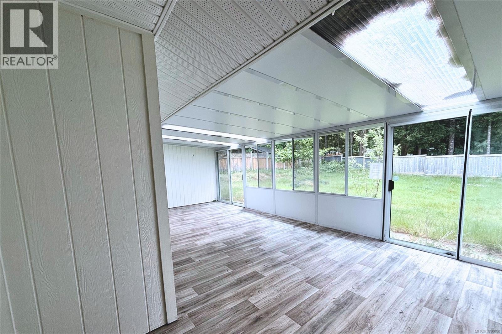 600 Sumac Dr - 38