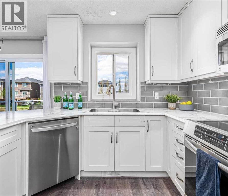 724 Luxstone Landing SW - 13