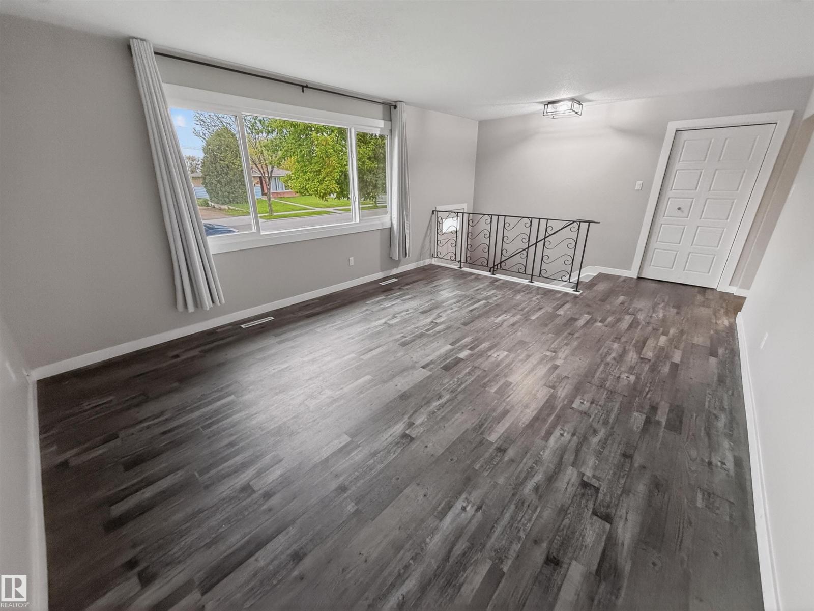 12943 123 ST NW - 10