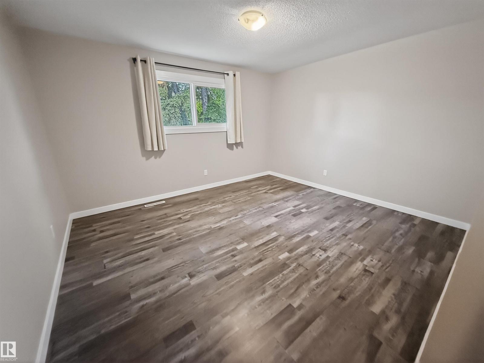 12943 123 ST NW - 22