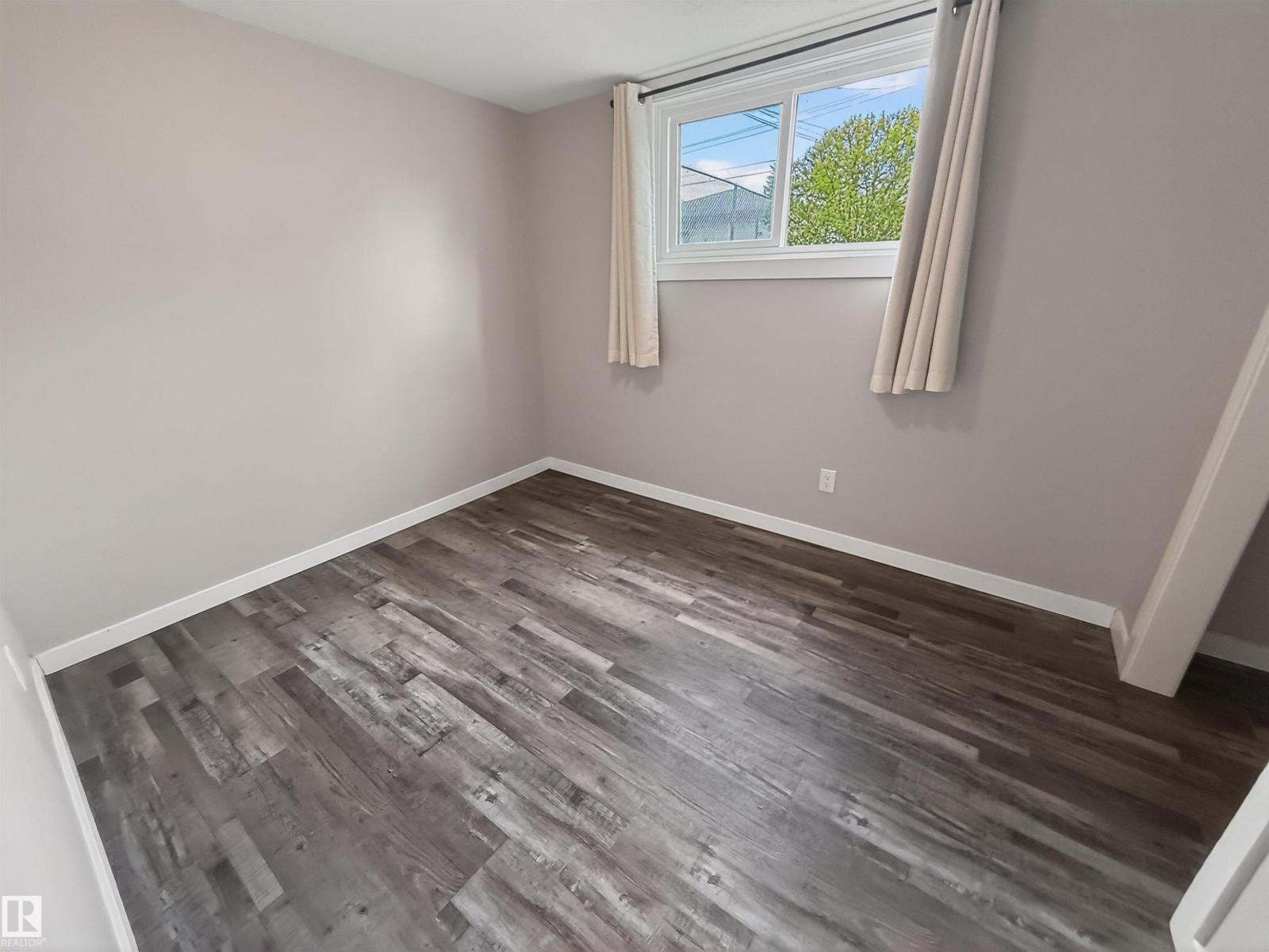 12943 123 ST NW - 41