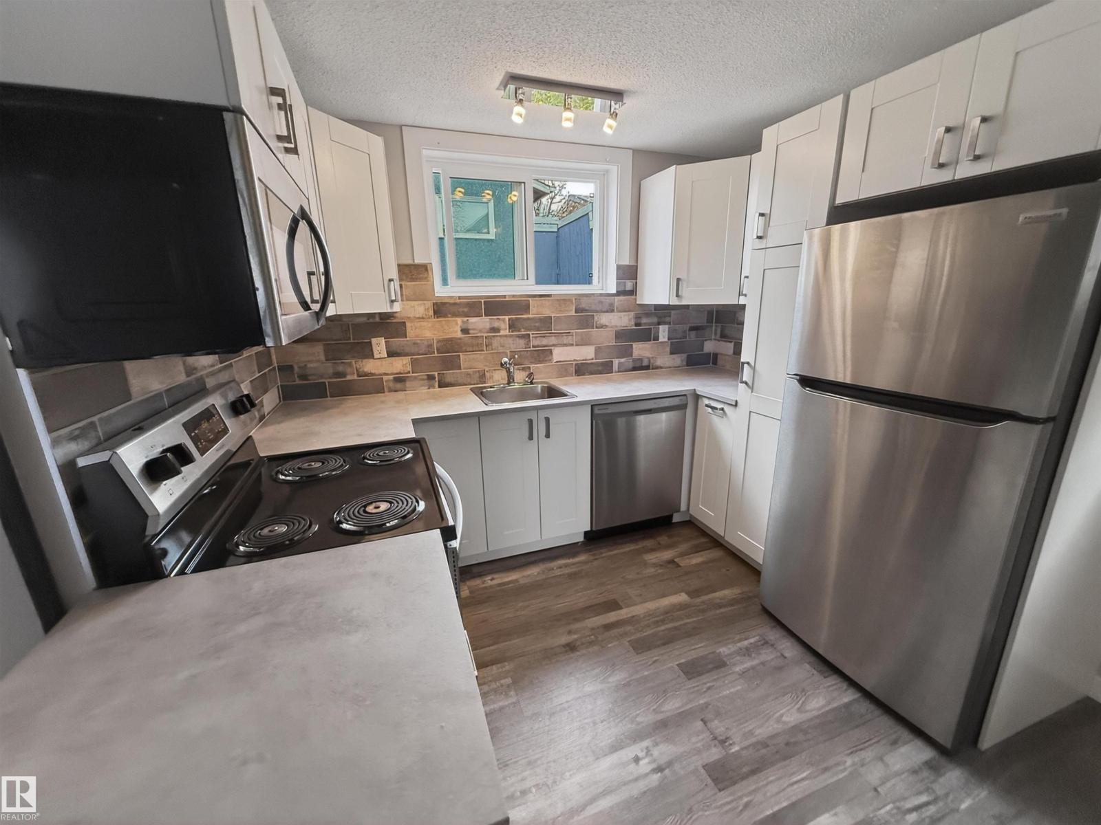12943 123 ST NW - 34