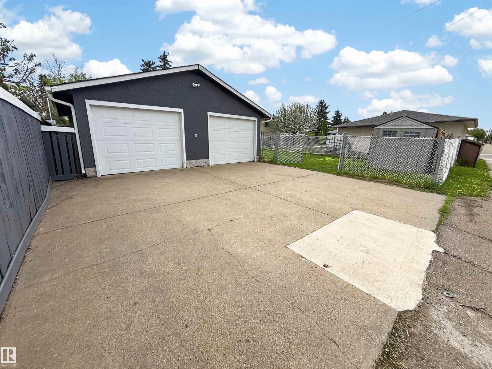 12943 123 ST NW - 54