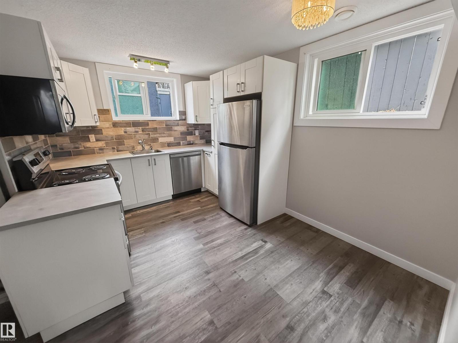 12943 123 ST NW - 35
