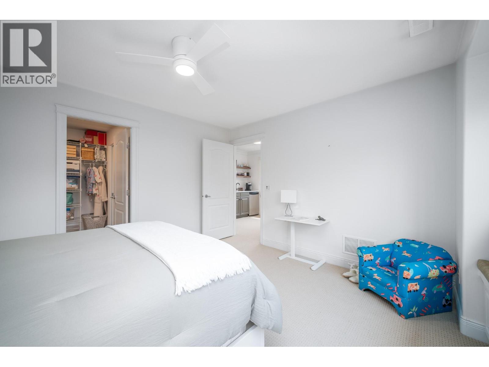 #22 3103 Thacker Drive - 43