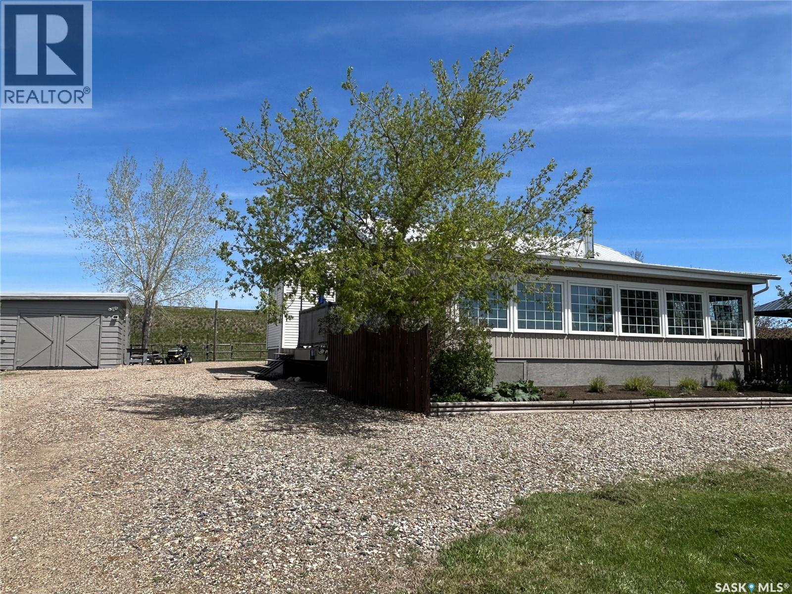Estevan acreage 18.6 acres - Image 3