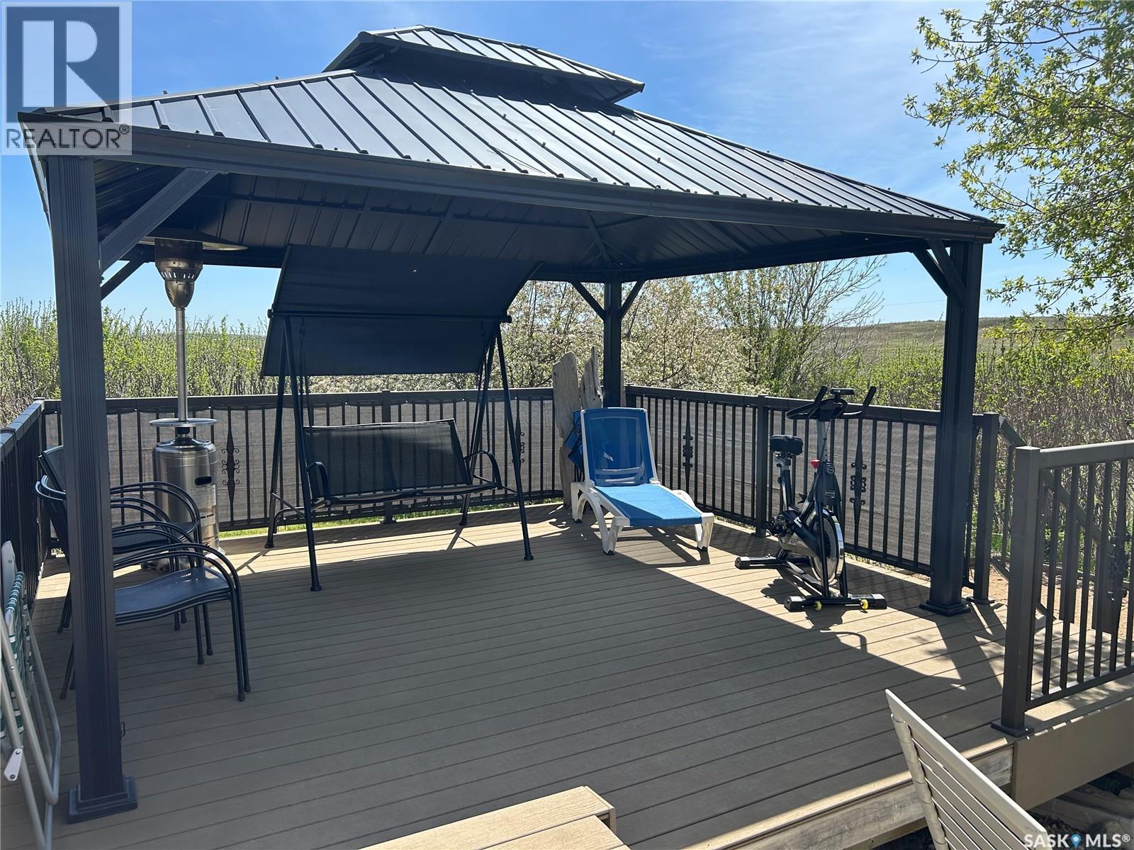 Estevan acreage 18.6 acres - 40
