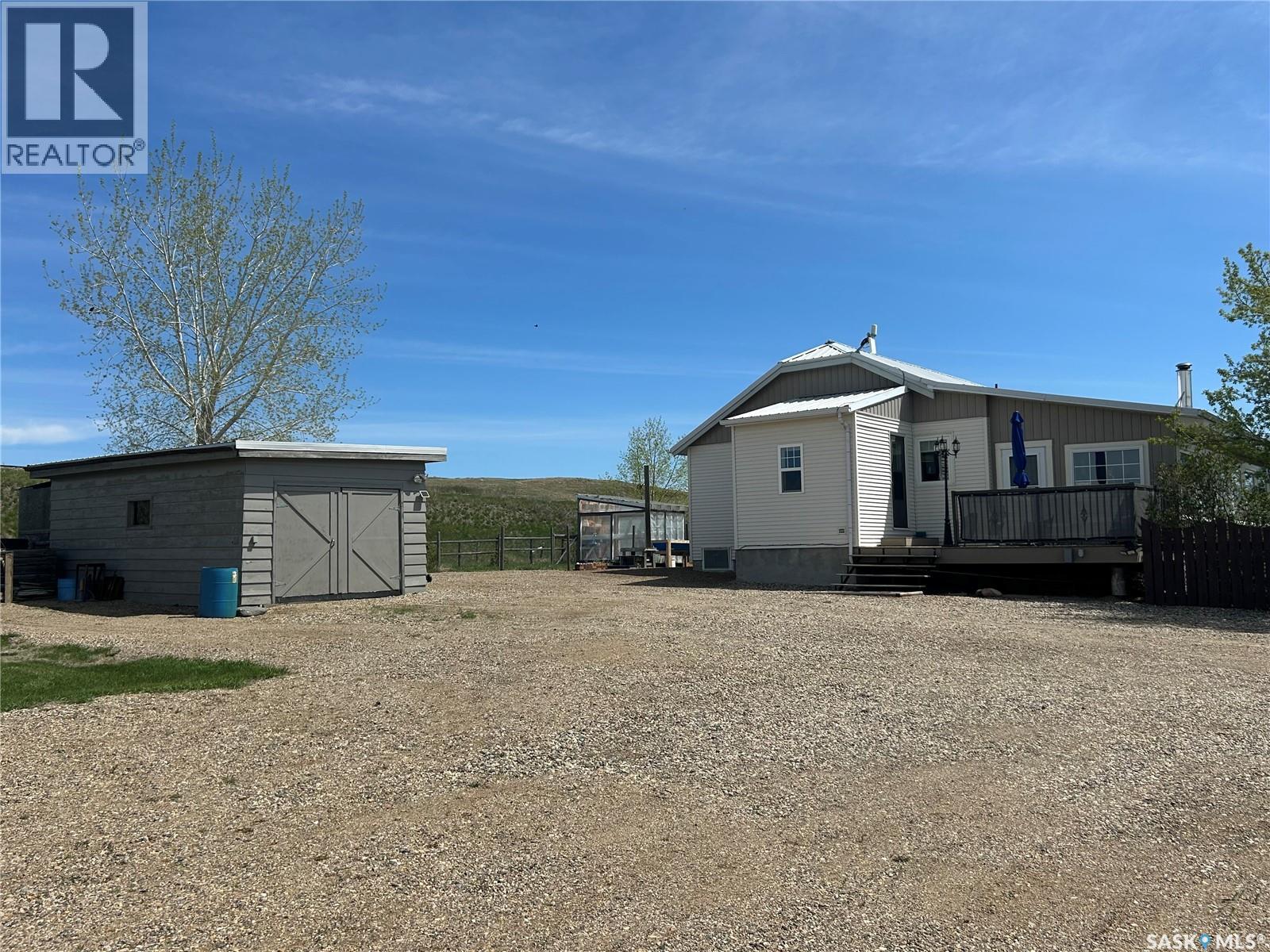 Estevan acreage 18.6 acres - 5