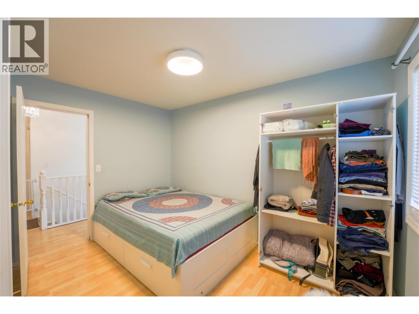 4204 Okanagan Avenue - 27