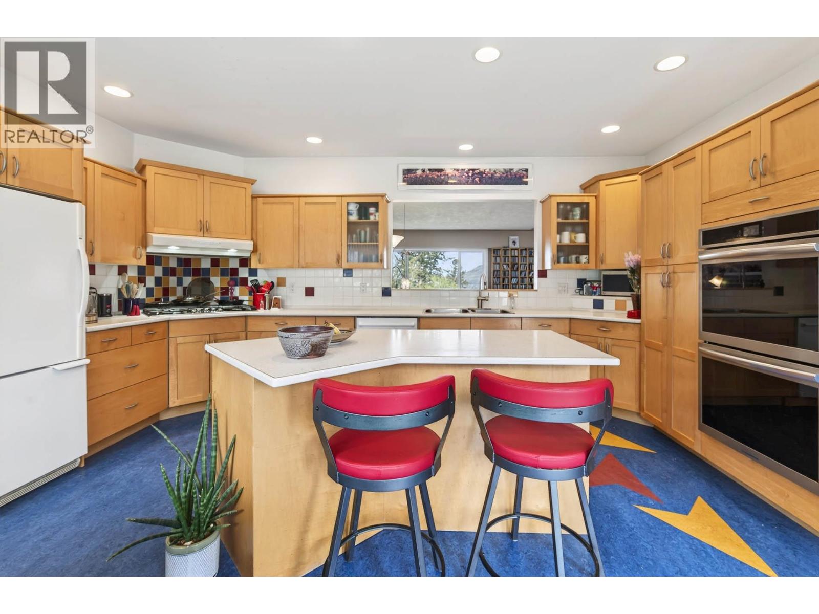 640 FRASER Street - 15