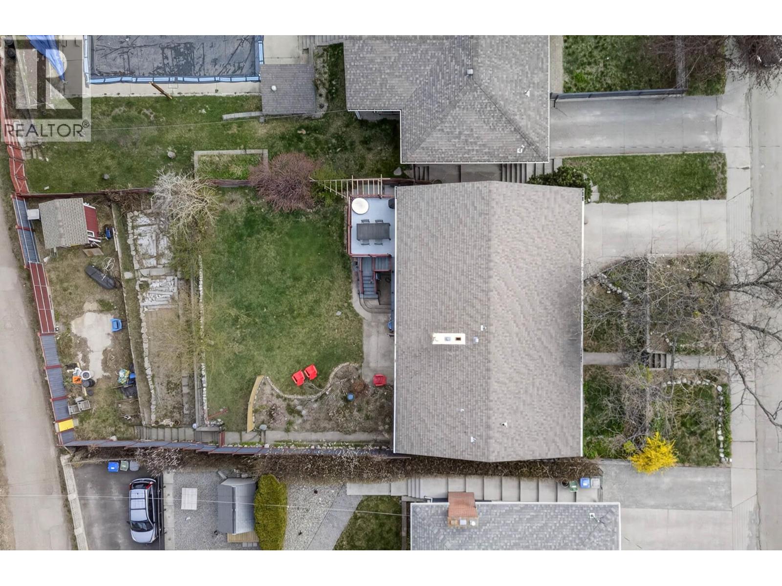 640 FRASER Street - 75