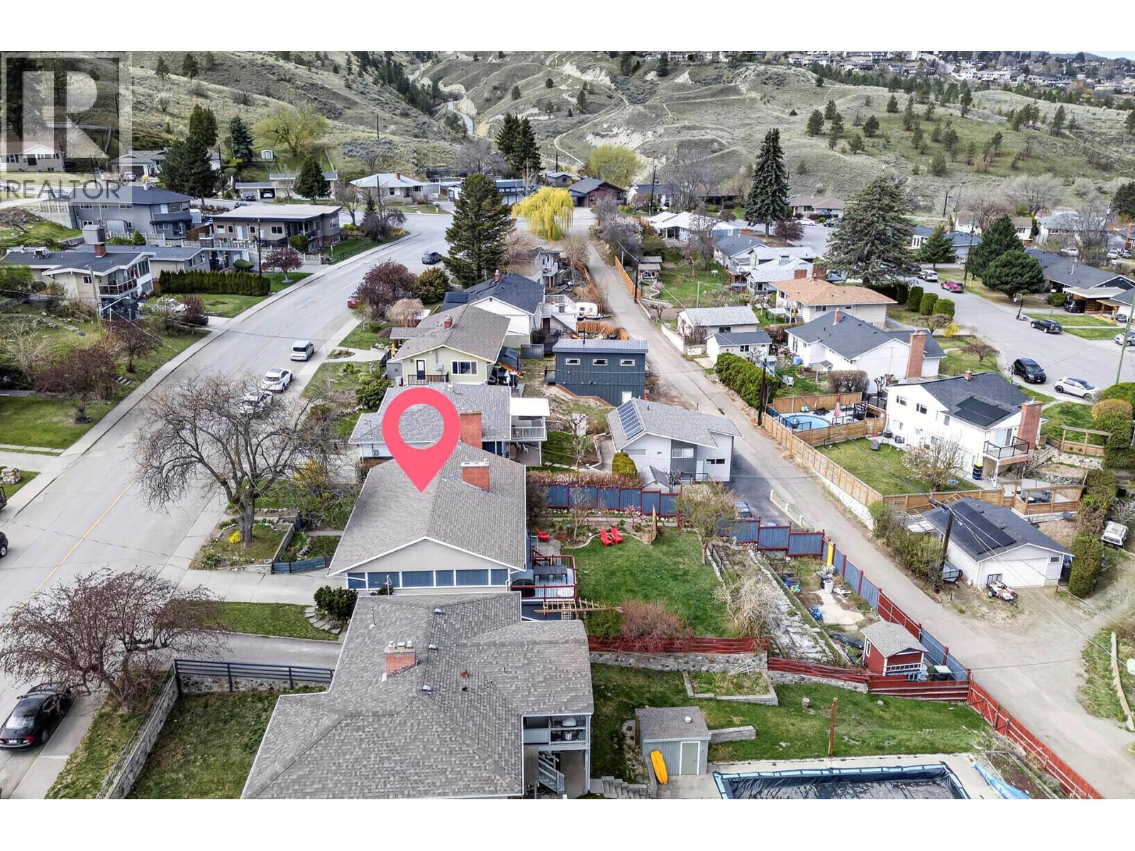 640 FRASER Street - 81