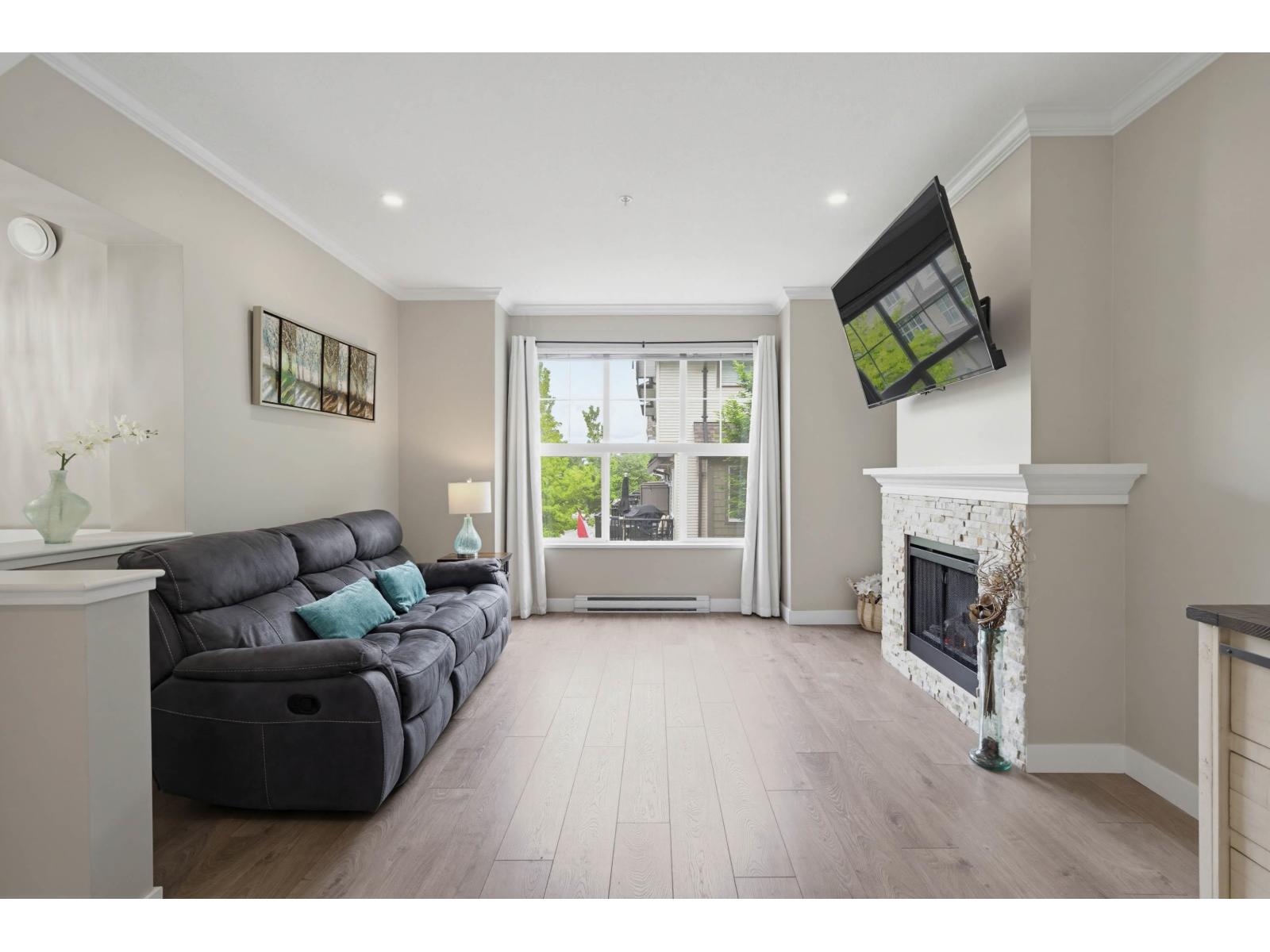 41 8089 209 STREET, Langley