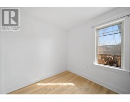 865 Pape Avenue, Toronto, ON M4K3T7 Photo 12