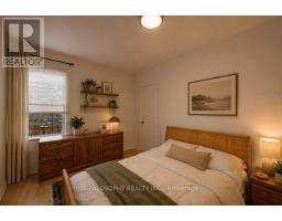 865 Pape Avenue, Toronto, ON M4K3T7 Photo 8