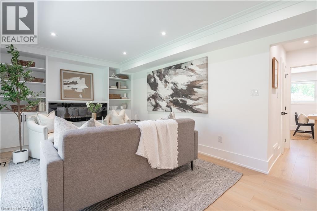 1379 CHRISTINA Court - 24