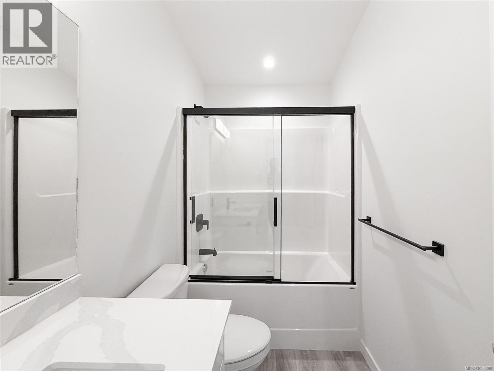 #32 3025 Royston Rd - 11