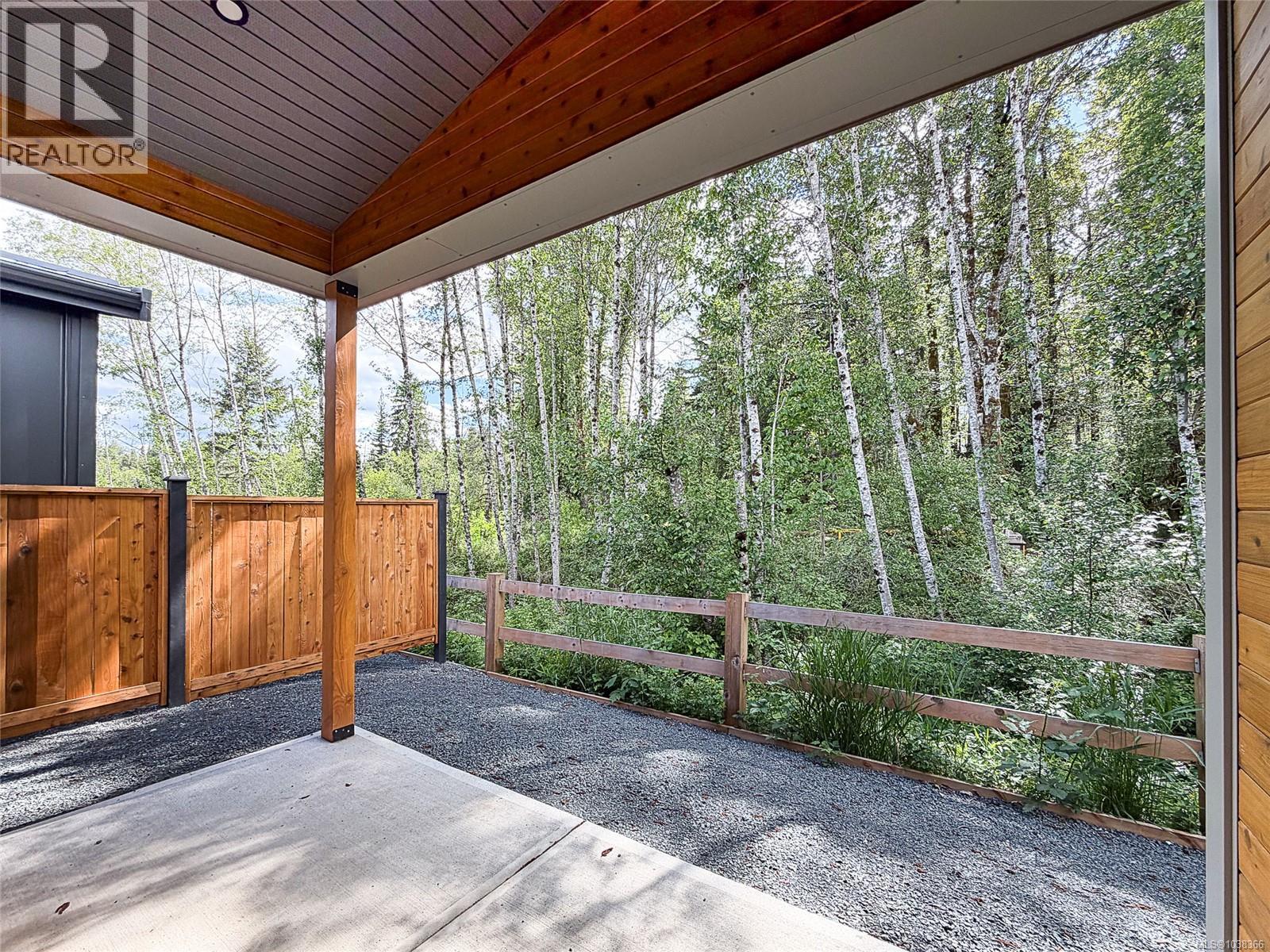 #32 3025 Royston Rd - 13