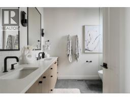 3 5032 Wesley Rd, Saanich, BC V8Y1Z4 Photo 21