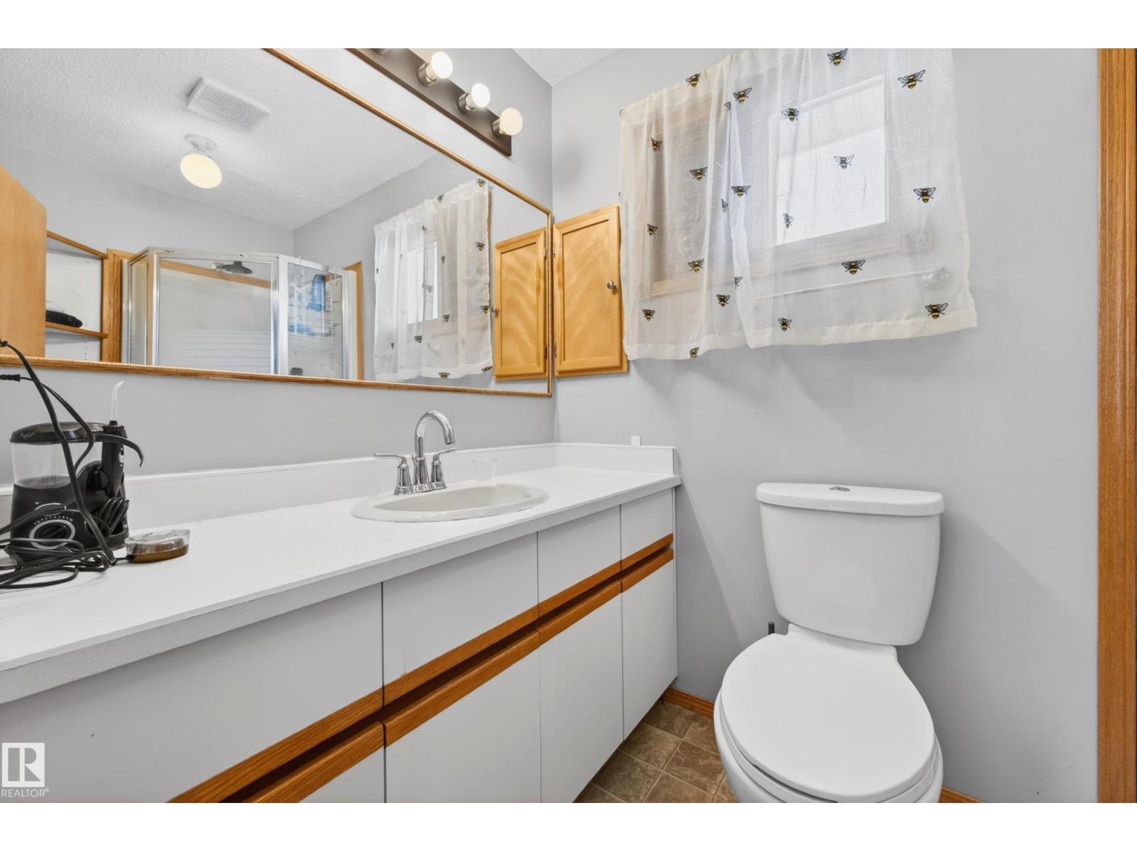 10636 110 ST - 26