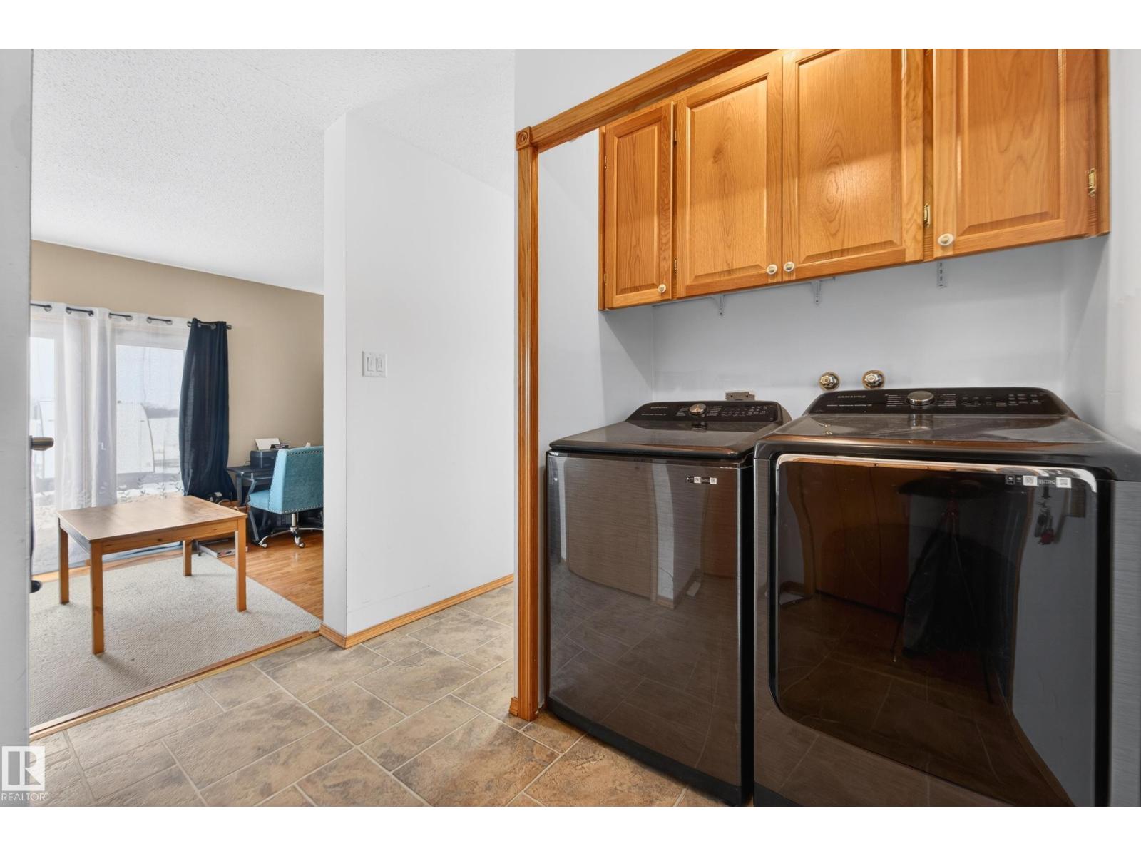 10636 110 ST - 19