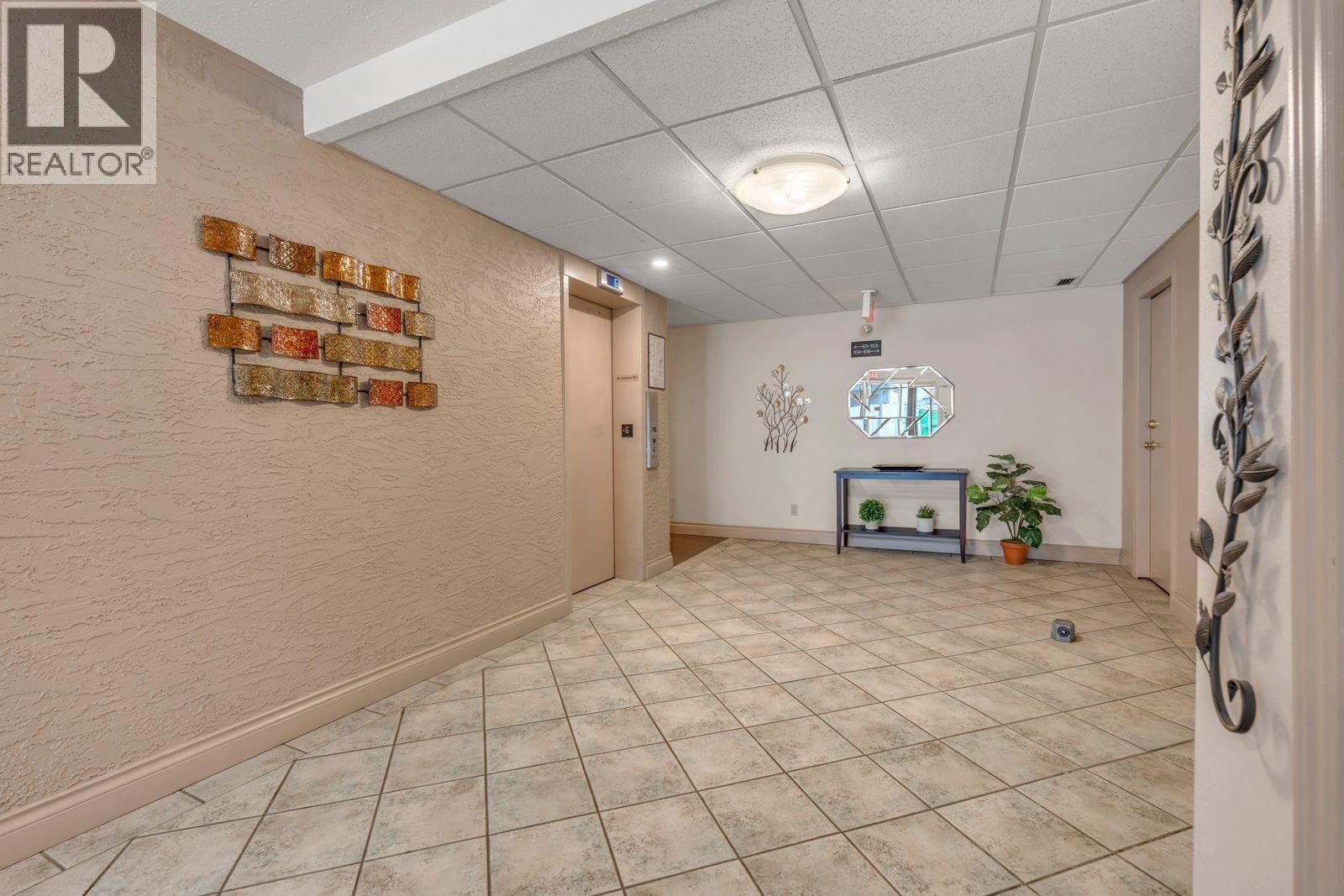 #313 262 Kinney Avenue - 21