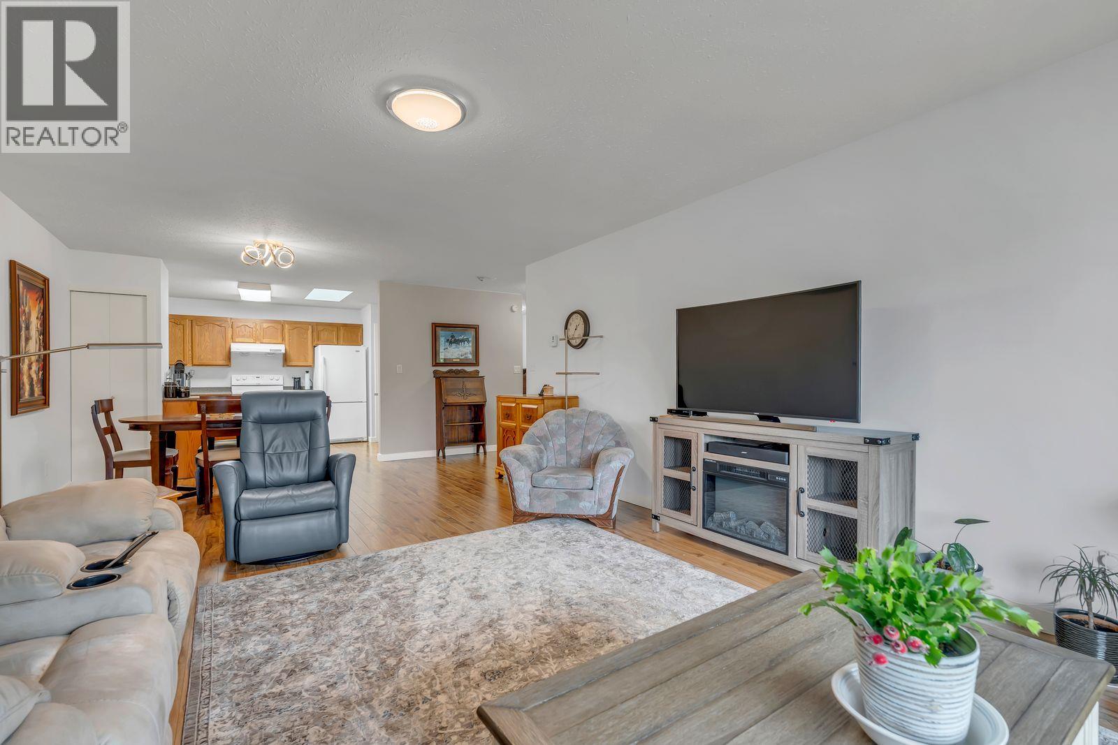 #313 262 Kinney Avenue - 9