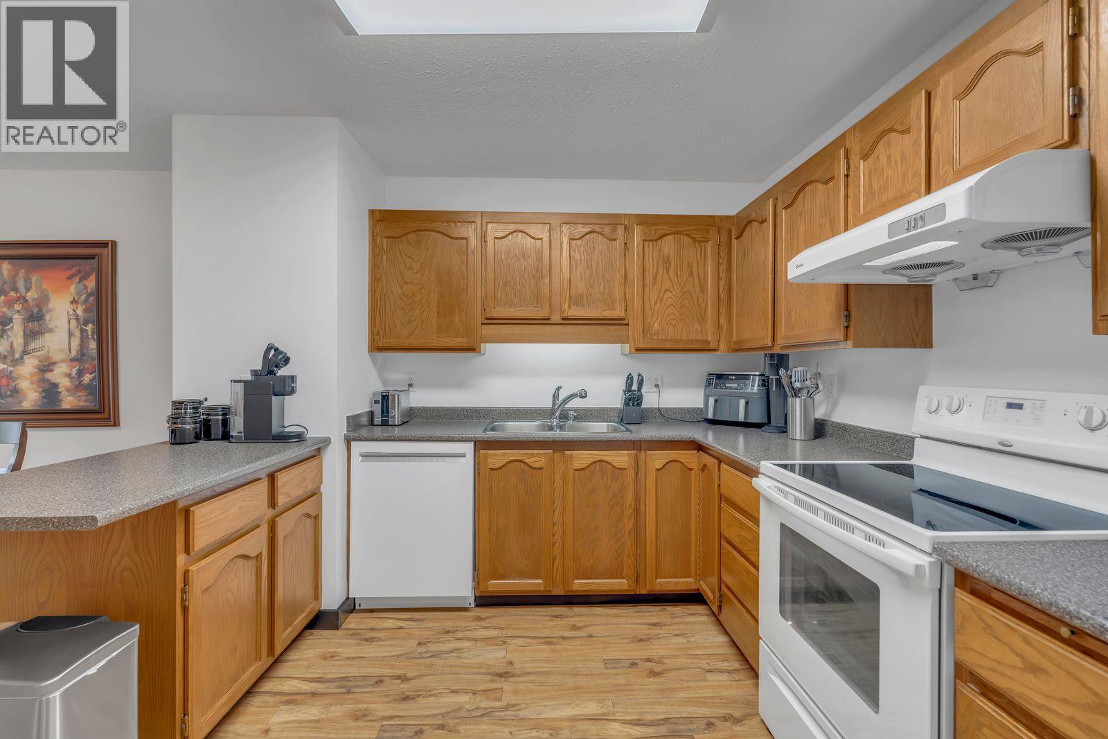 262 Kinney Avenue Unit# 313, Penticton
