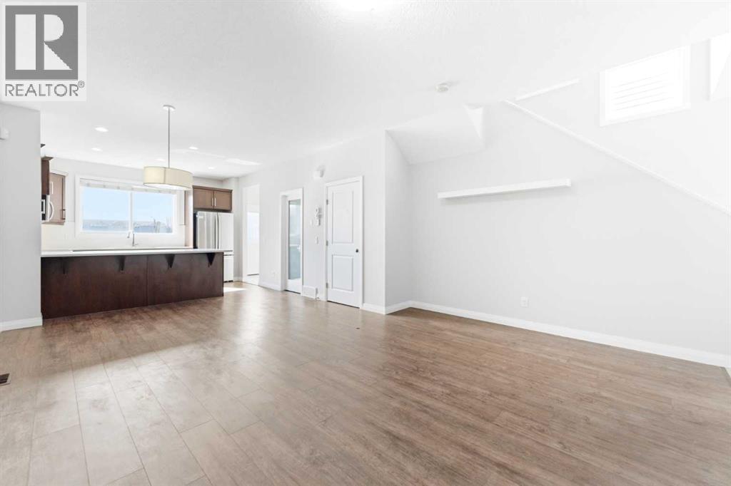 96 Red Embers Crescent NE - 41
