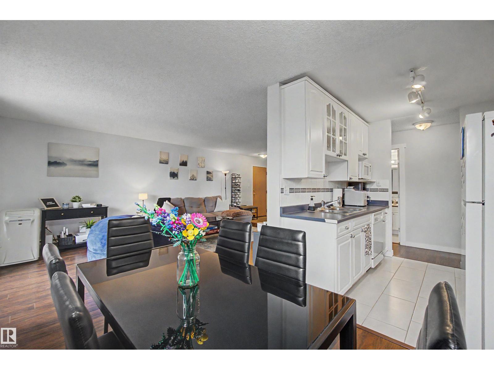 #302 10732 86 AV NW - 13