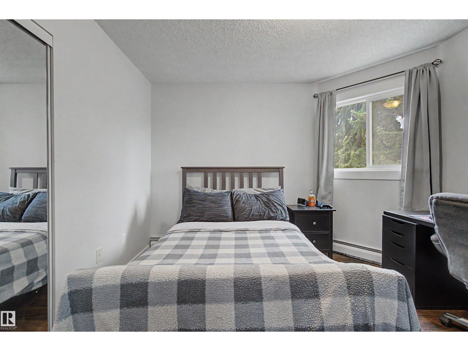 #302 10732 86 AV NW - 19