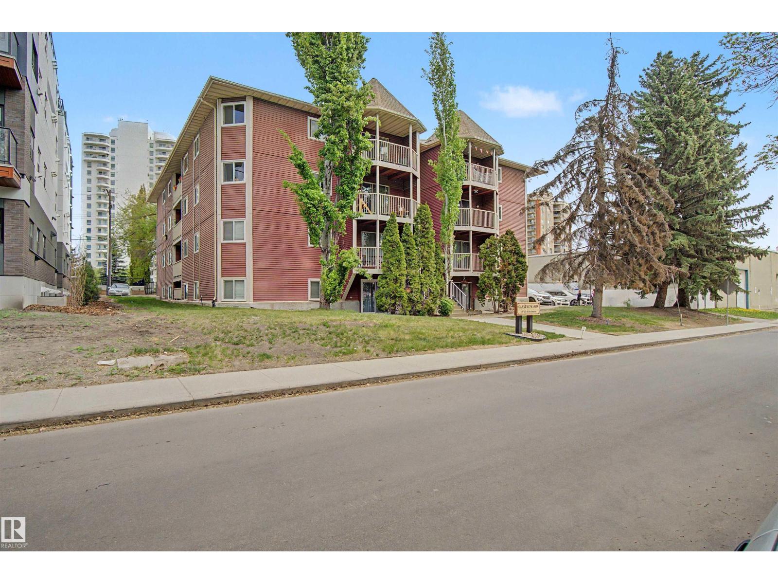 #302 10732 86 AV NW - Image 2