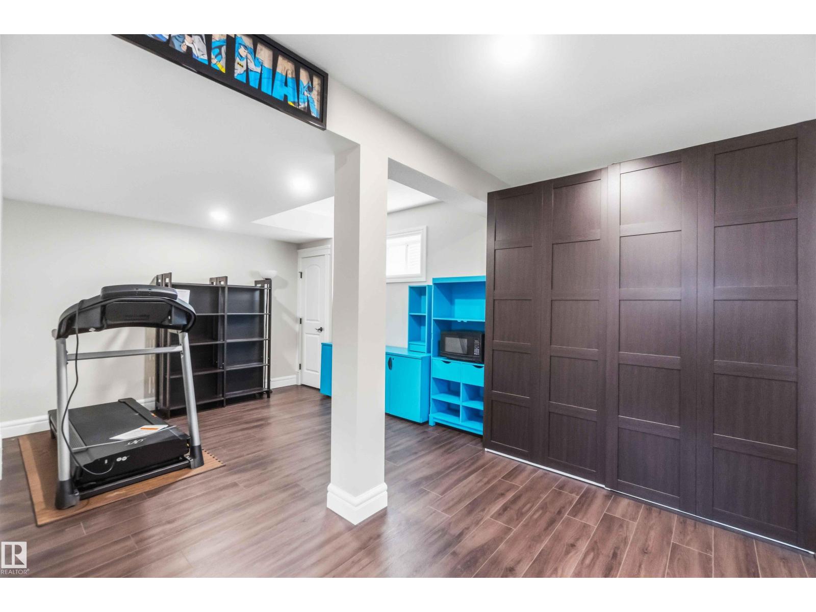 247 AMBLESIDE DR SW - 38