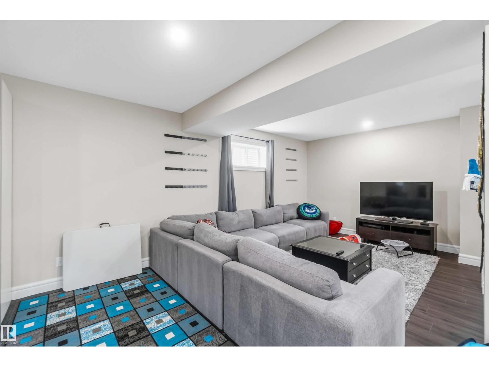 247 AMBLESIDE DR SW - 41