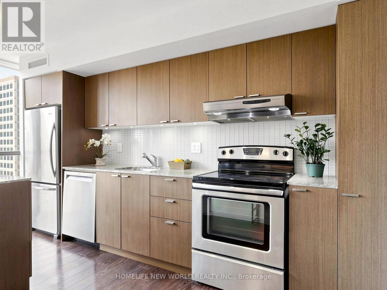 #1406 110 CHARLES STREET E - 20