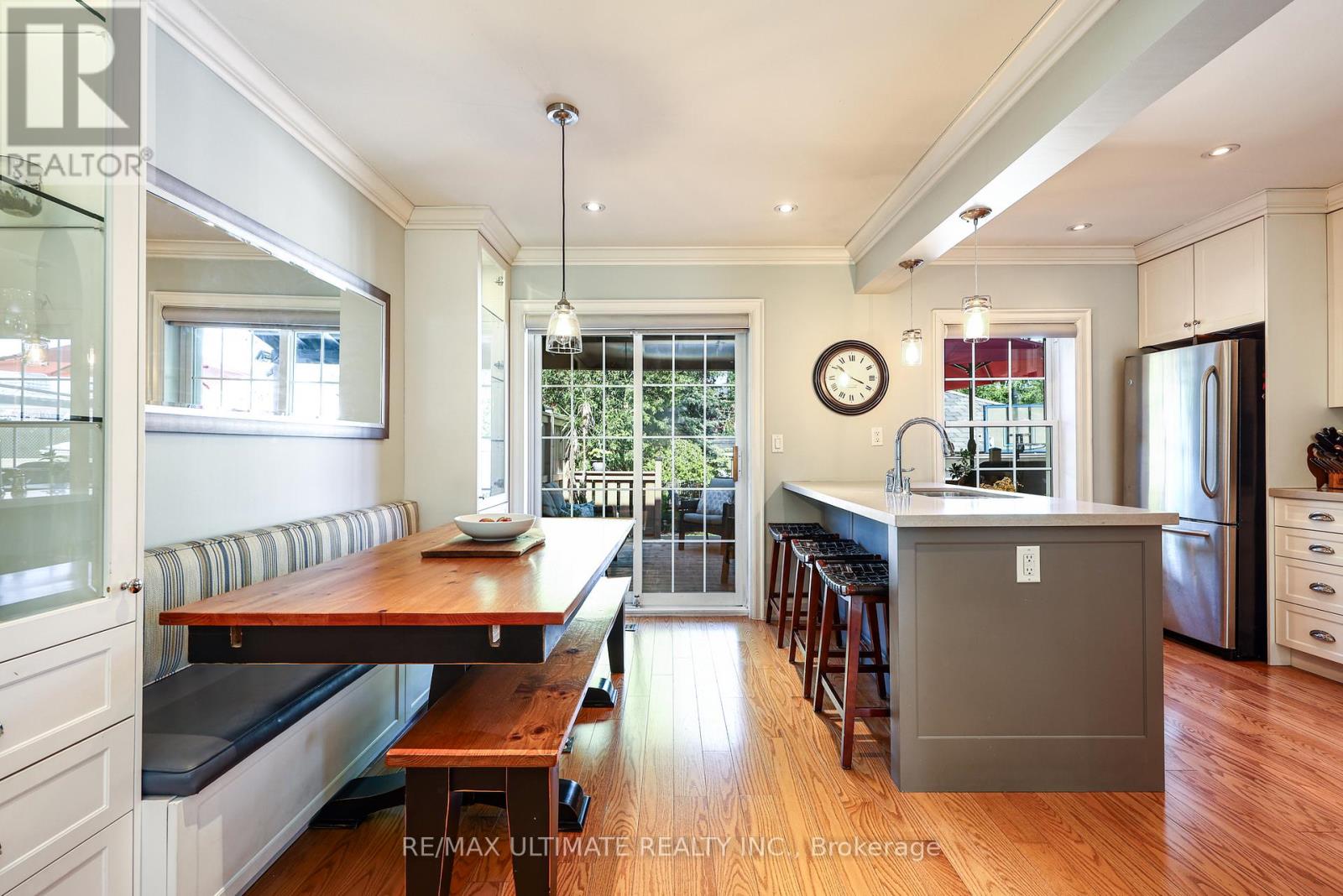 503 SUTHERLAND DRIVE - 11